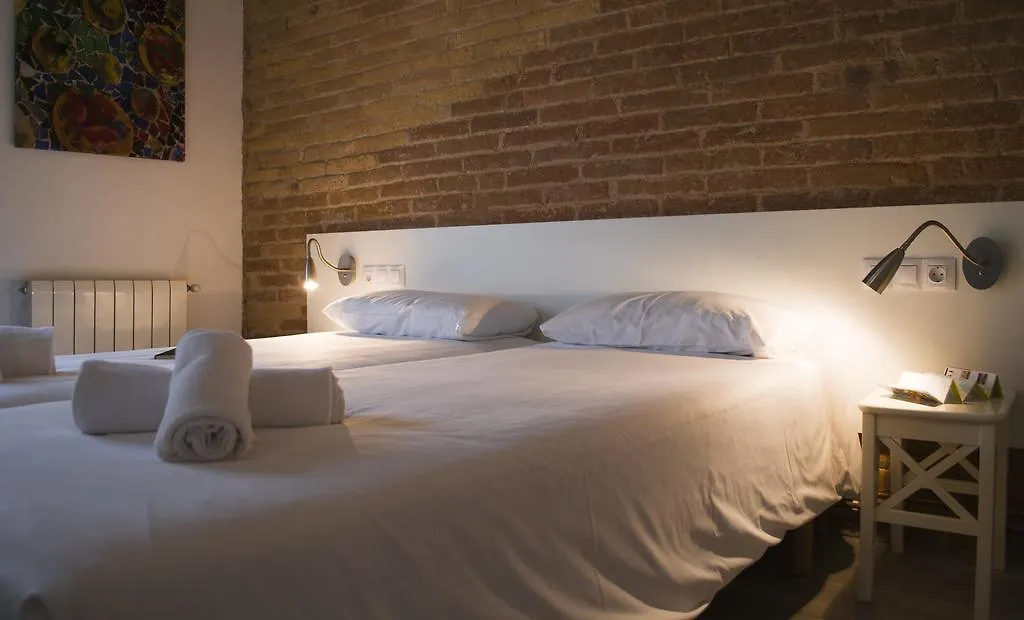 Happy People Ramblas Harbour Apartments Barcelone Espagne