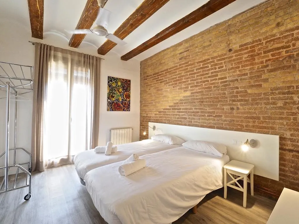 Happy People Ramblas Harbour Apartments Barcelone